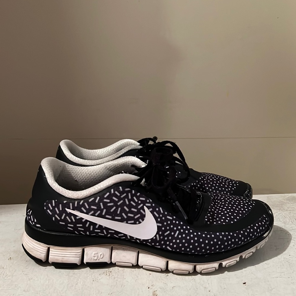 Nike Free 5.0 Sneakers